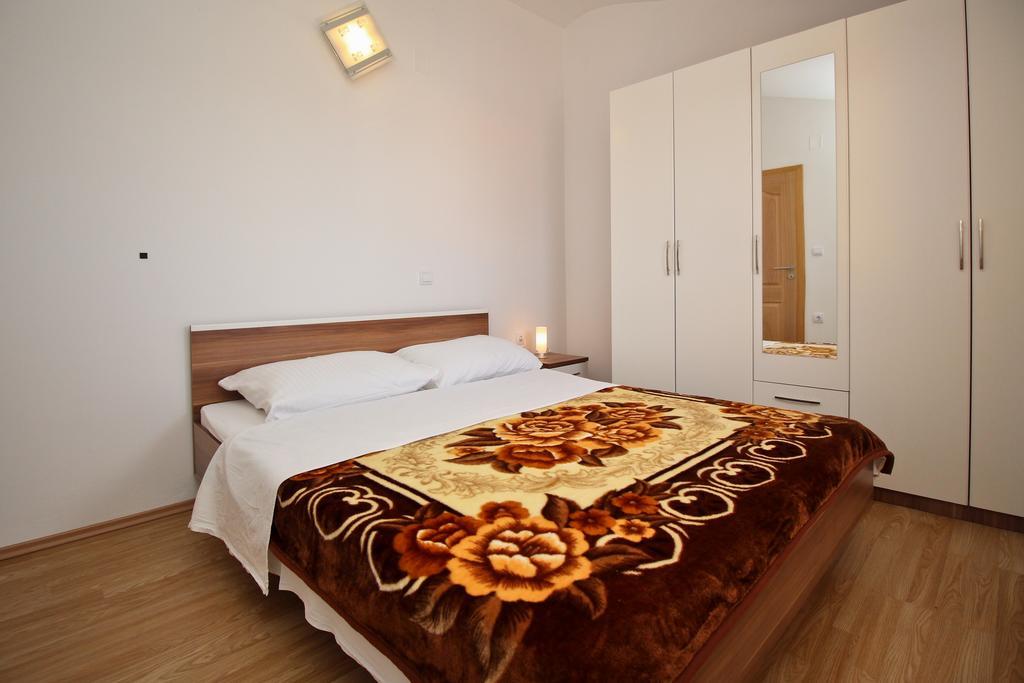 Apartments Koritnik ปูนัต ภายนอก รูปภาพ