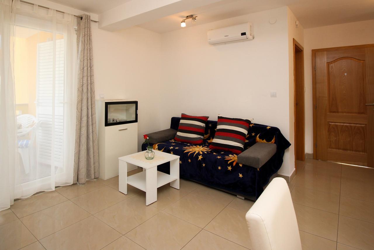 Apartments Koritnik ปูนัต ภายนอก รูปภาพ